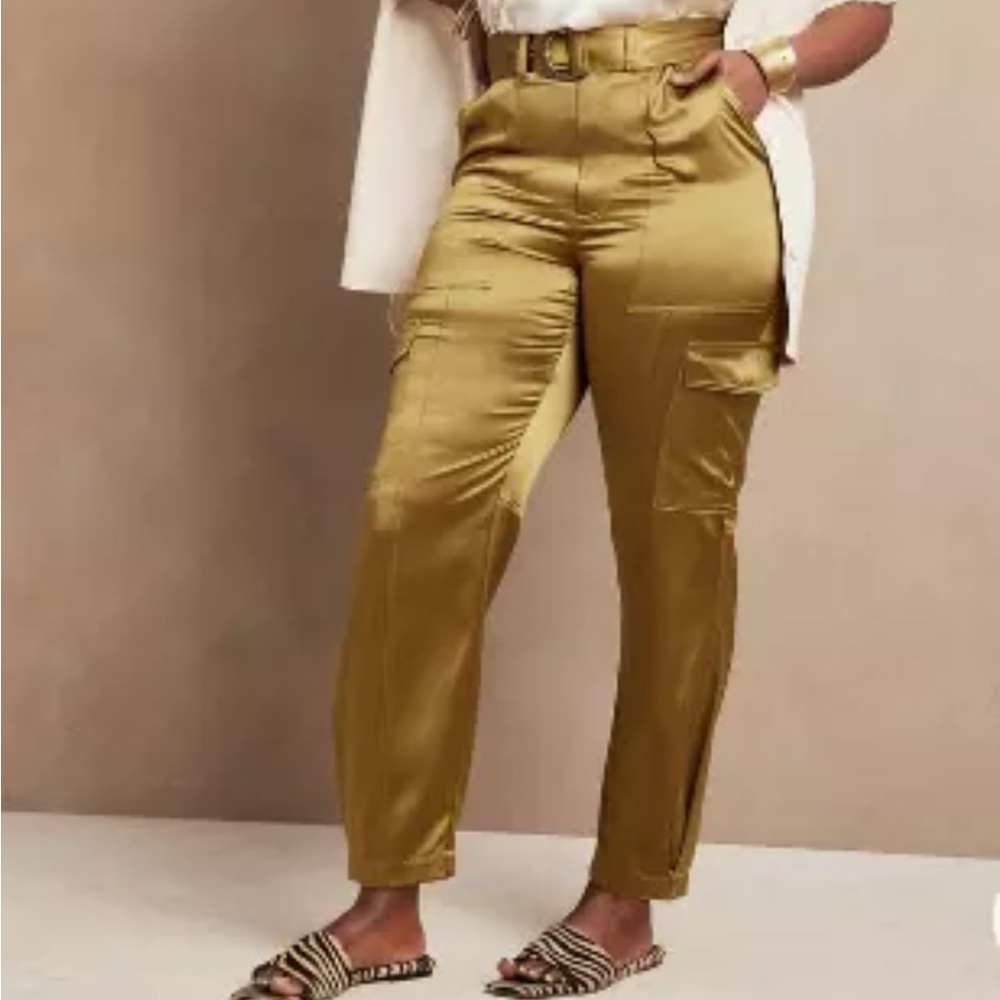 Banana Republic Olive Green Silk Satin Allure Cargo Pants - size 18 Plus